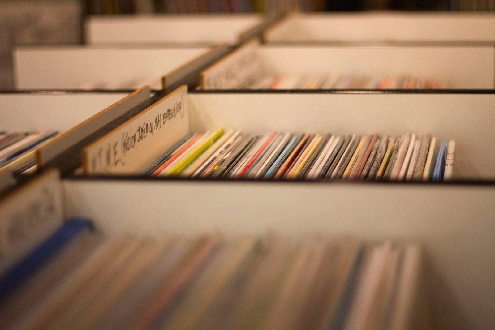 Vinyl Passed $1 Billion in 2025. The Records Getting Played Aren't the Ones Selling.