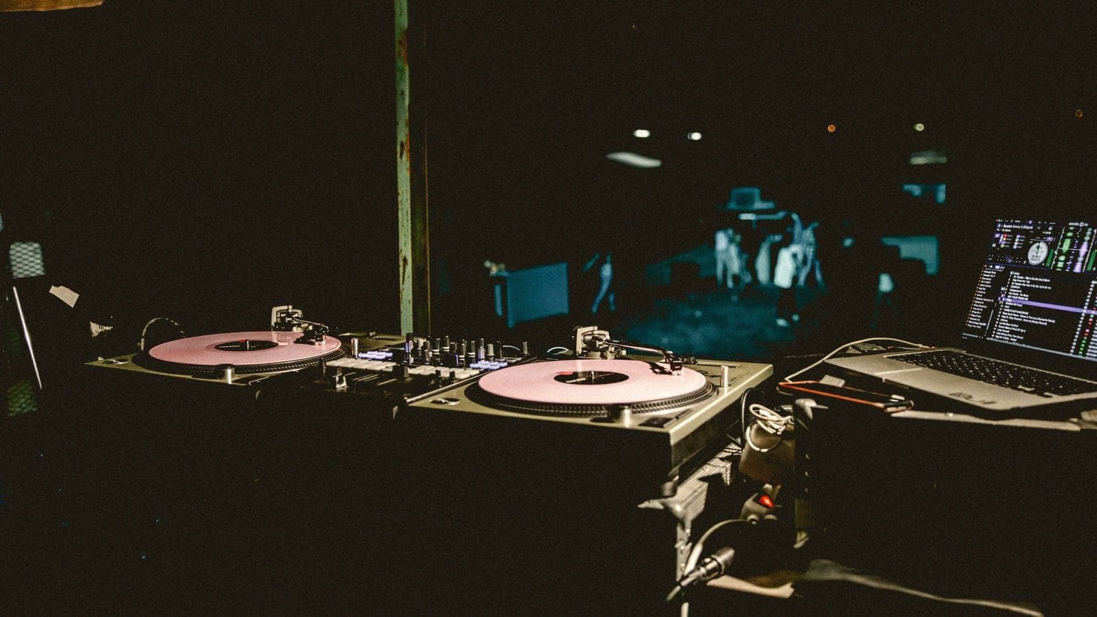 London's Lion & Lamb Cut Ties With Its Co-Founder. The DJs Aren't Coming Back Either.