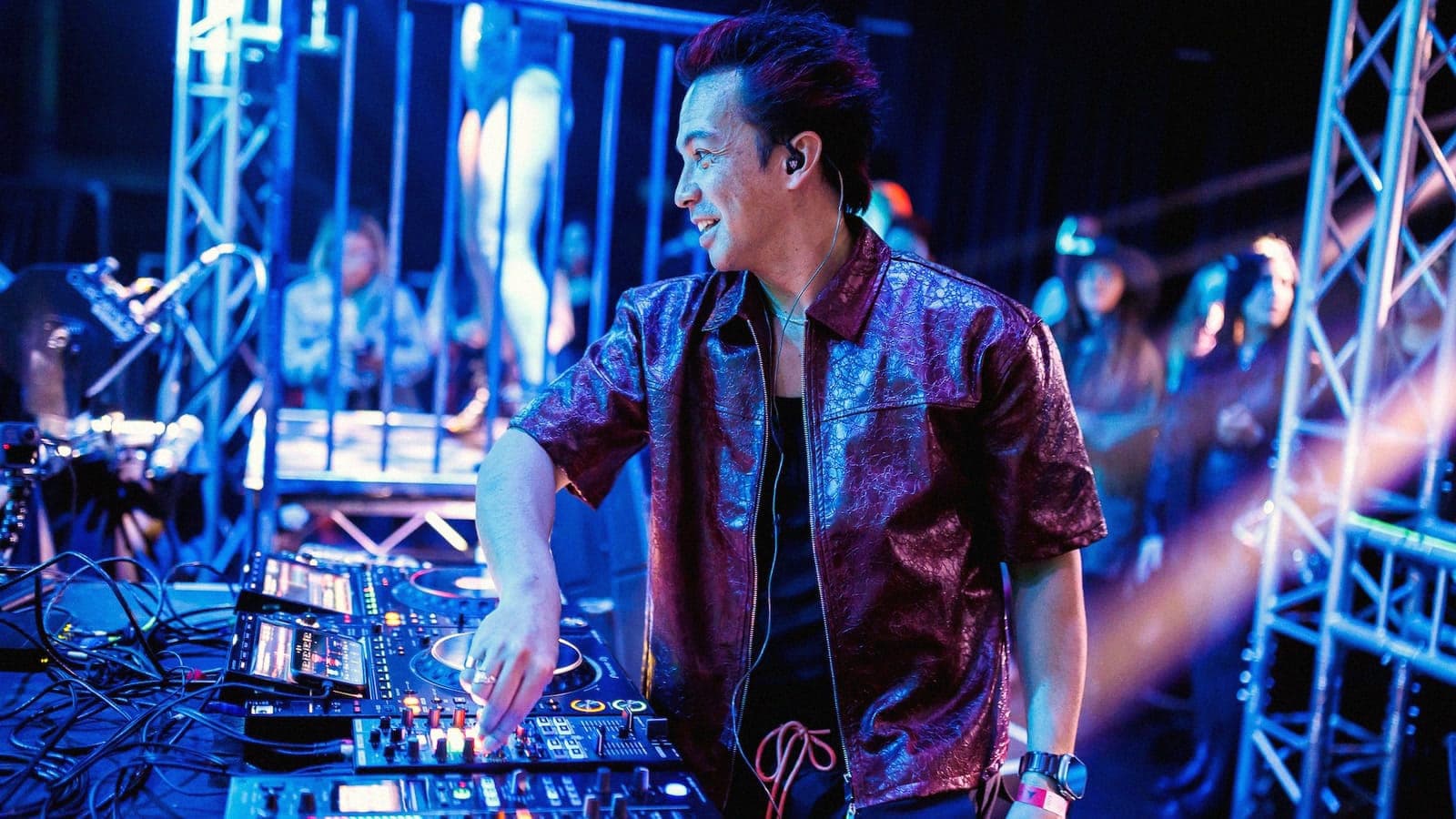 Chasing the Algorithm Made Laidback Luke Rich and Bored, and Now He Wants the Fire Back