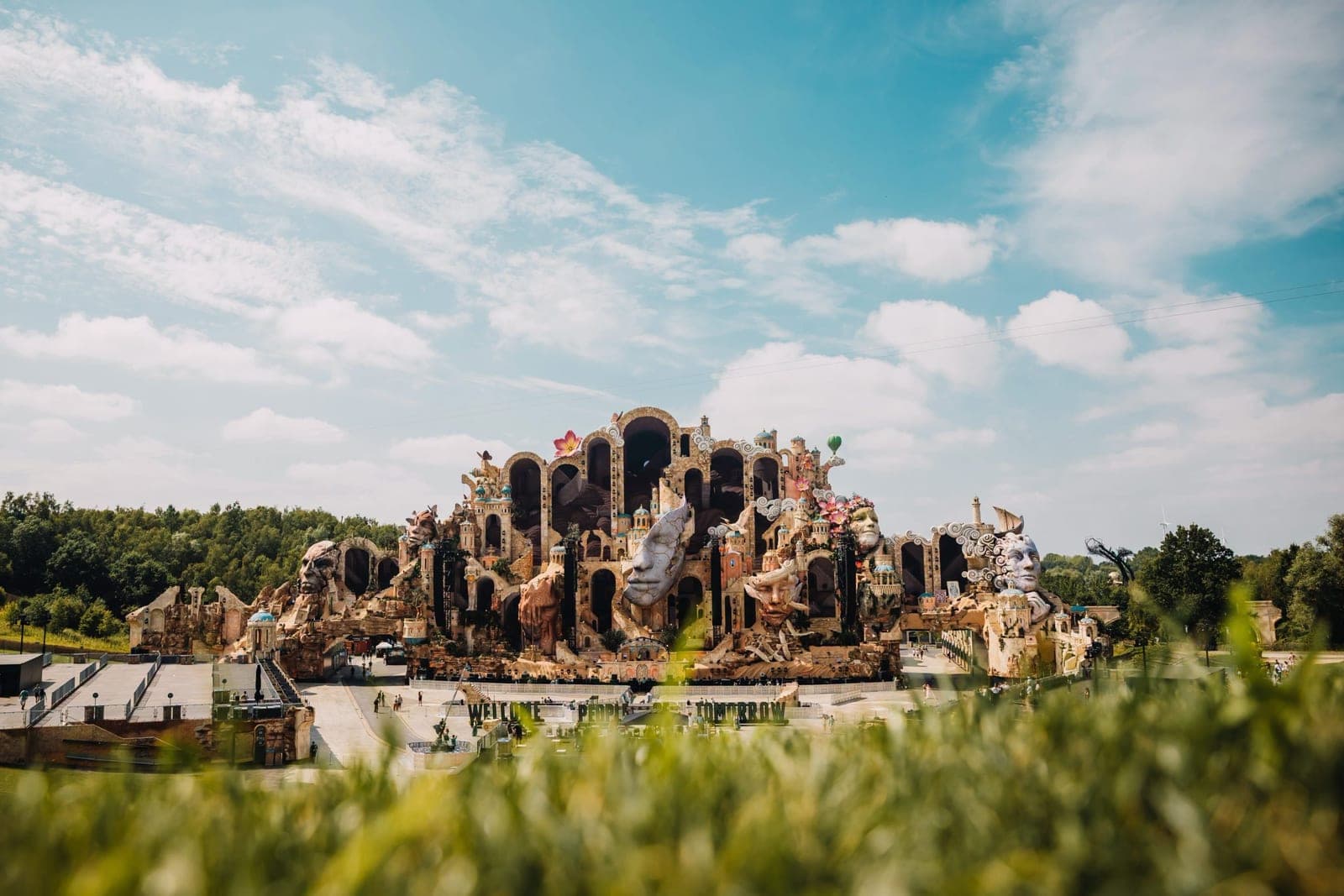 Tomorrowland Weekend 1 Crackdown: 38 Arrests & €50,000 in Drug Fines