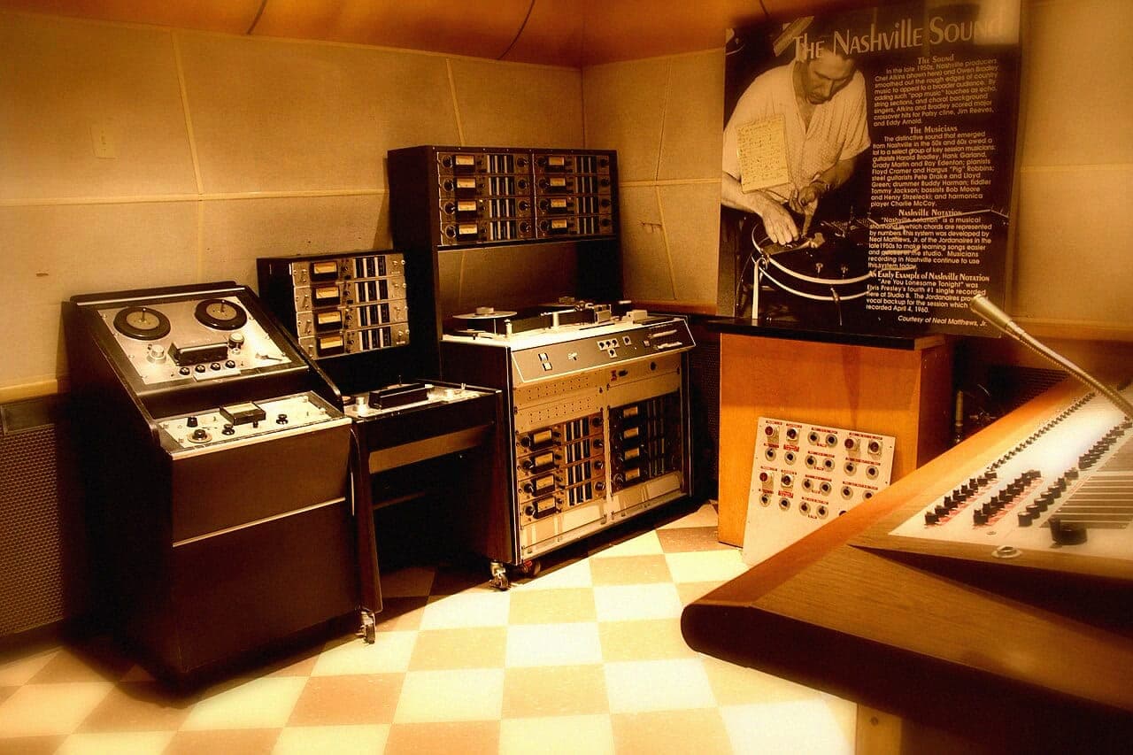 GCS Model 8 Turns Your Laptop Into a 24-Track Tape Machine for 60 Dollars